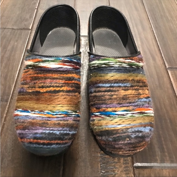 dansko yarn clogs
